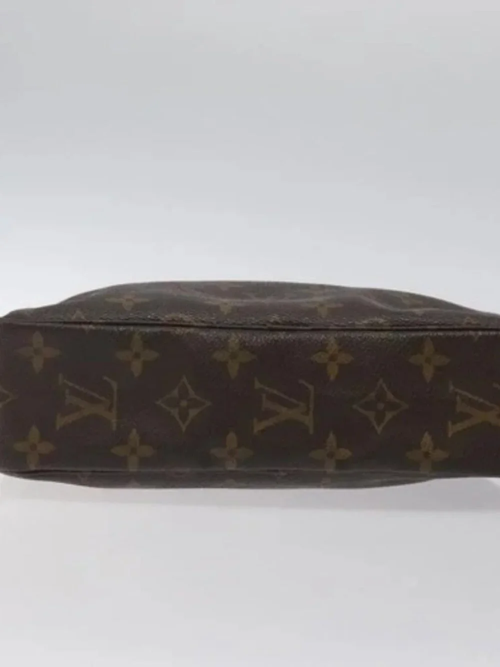 LOUIS VUITTON Monogram Trousse Toilette 23 Clutch Bag M47524 LV Auth yk18331